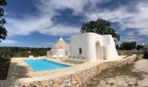 Trullo Il Coccio - villa con piscina privata